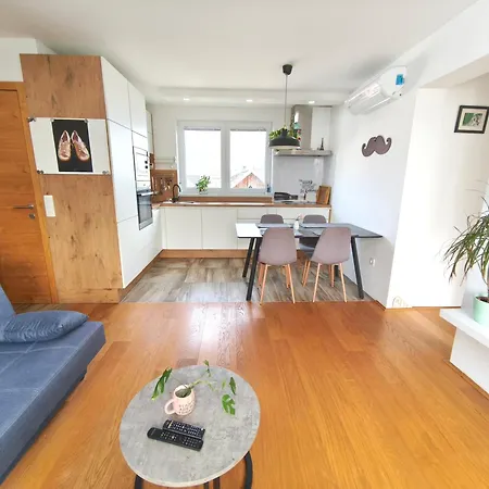 Family Nest Near Ljubljana With Free Parking Apartmán *