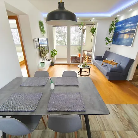 Family Nest Near Ljubljana With Free Parking *