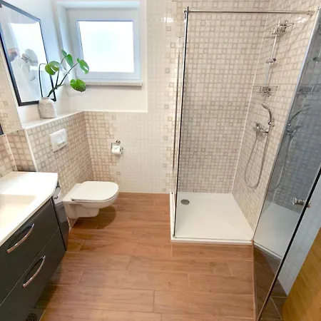 Family Nest Near Ljubljana With Free Parking