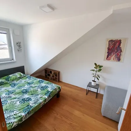 Family Nest Near Ljubljana With Free Parking Lägenhet *