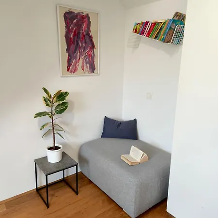 Family Nest Near Ljubljana With Free Parking Lägenhet Dobrova