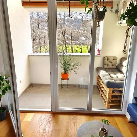 Family Nest Near Ljubljana With Free Parking Lägenhet *