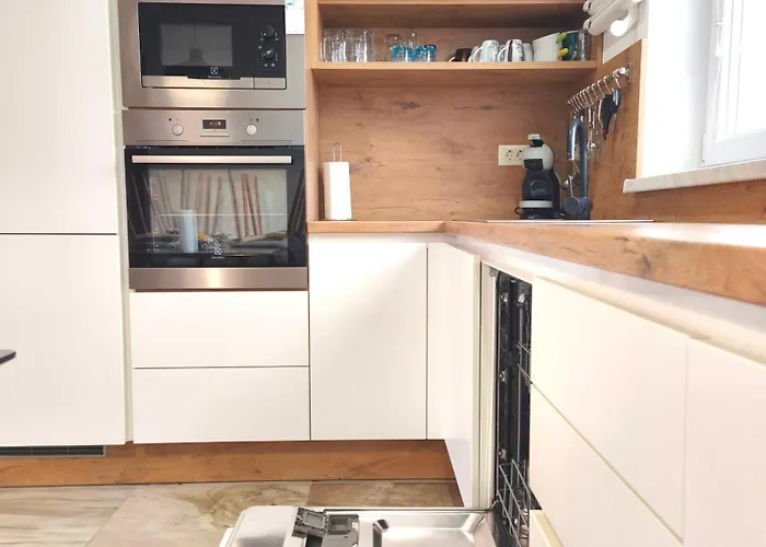 Family Nest Near Ljubljana With Free Parking Apartamento